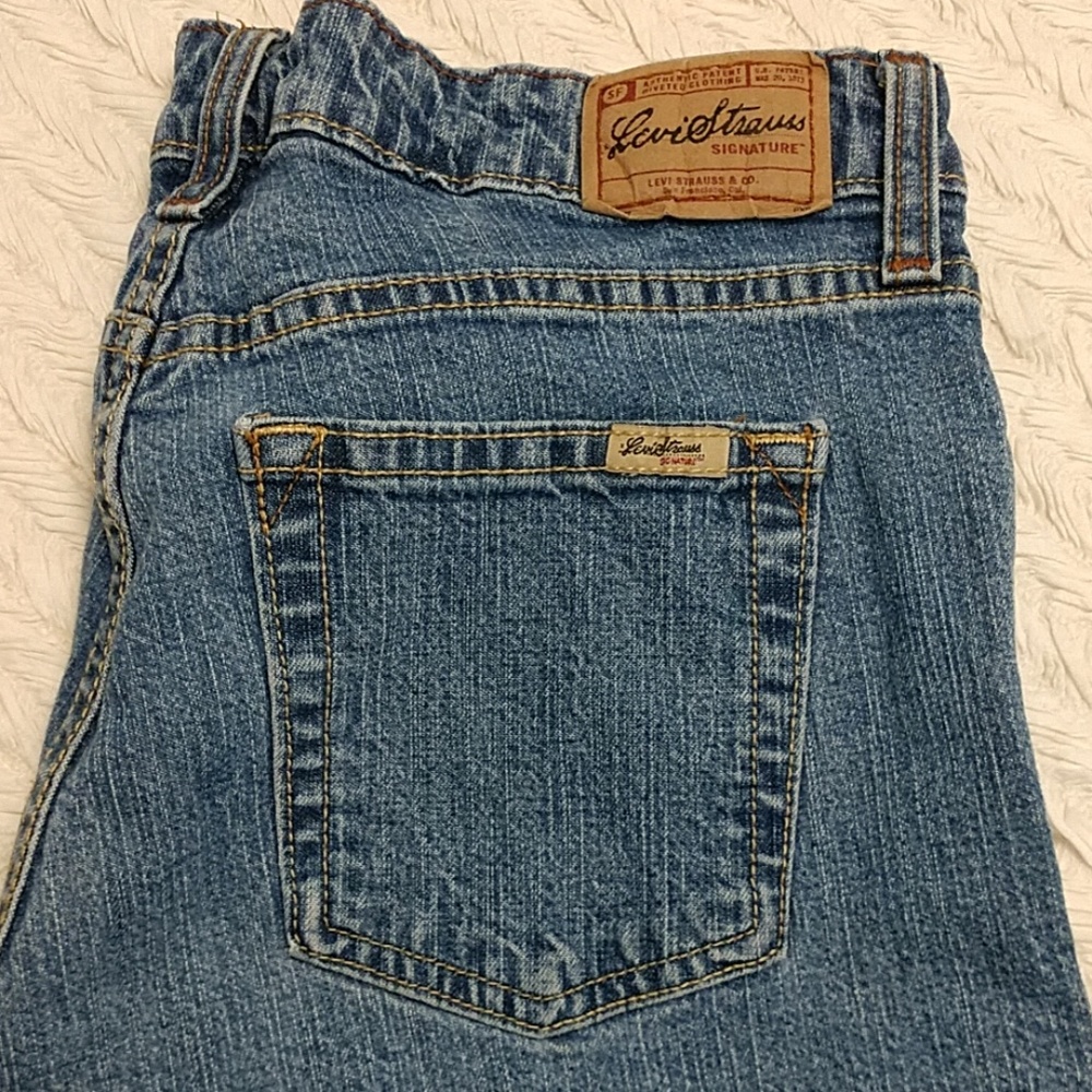Levi Strauss Signature Mid-rise Stretch Bootcut 12 - Picture 1 of 7